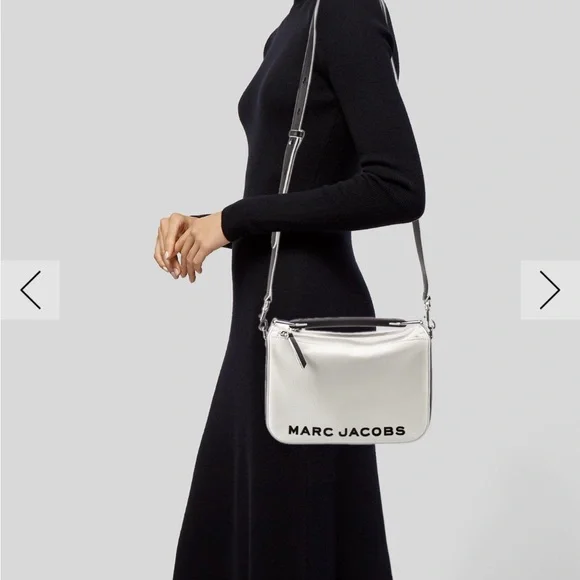 Large Marc Jacobs Black and White Lunchbox Purse - Picture 15 of 15